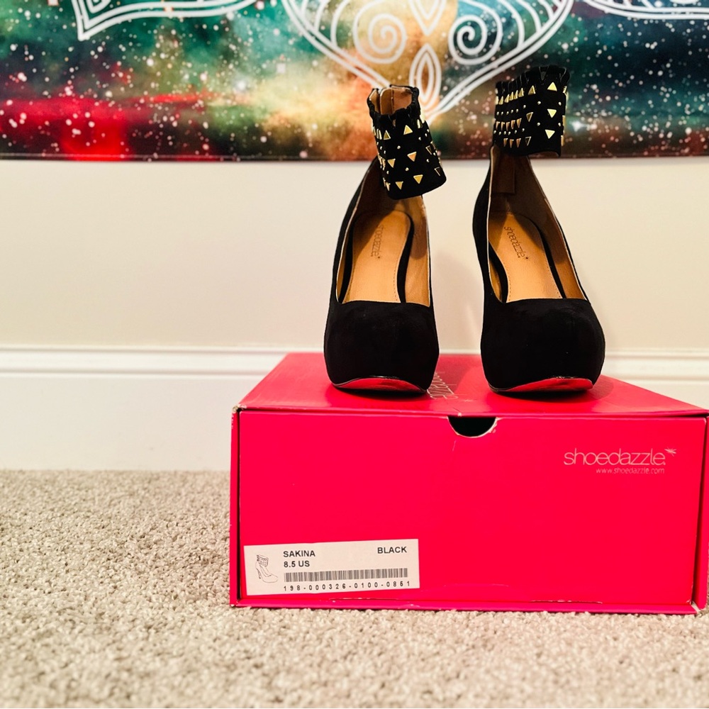 Sakina- Shoe Dazzle - Lightly worn